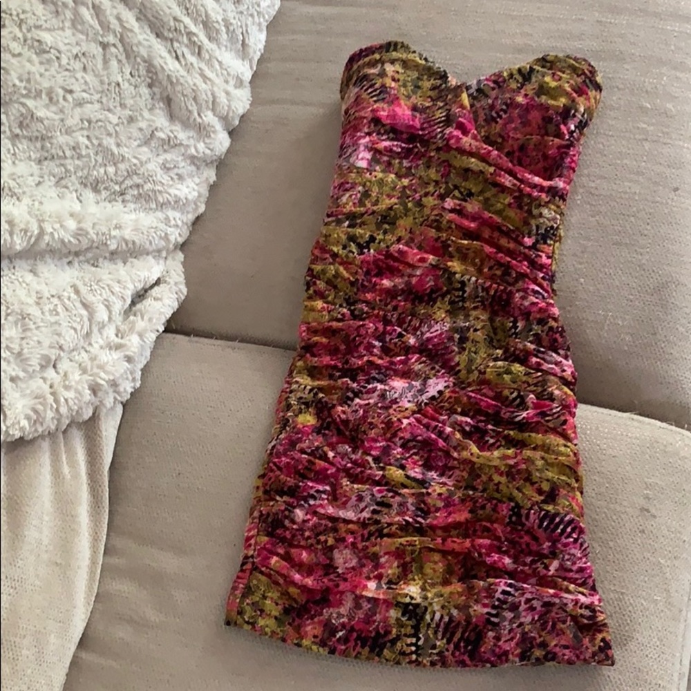 Women’s dress